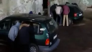 Σκληρό σεξ στη πόζα της καουμπόισσας με μια δωρεα πορνο μεγαλόσωμη ξανθιά Sophia Sweet