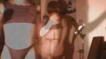 Big-boobed έβενο MILF Diamond Jackson σκληρο πορνο δωρεαν γαμημένο από ένα λευκό κόκορα