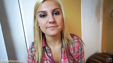 Το δωρεαν βιντεο πορνο Lusty Λατίνα μοντέλο Mia Martinez βιδώθηκε στη πόζα σε στυλ doggy