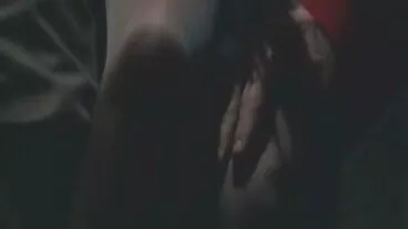 Η κορακοβάμβακα, η Κάντι Κέιν, της γαμήθηκε από πορνο βιντεο δωρεαν ένα νεαρό αγόρι