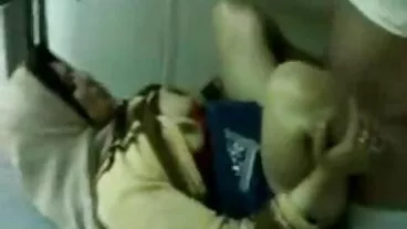 Αισθητικό MILF με δωρεαν ελληνικο πορνο τεράστια βυζιά Η Alura Jenson γαμήθηκε από μεγάλο πουλί