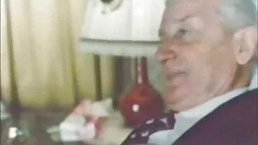 Η καυτερή βιντεο δωρεαν πορνο Amiee Roberts με μεγάλο πάτο γάμησε στην πόζα σε στυλ σκυλάκι