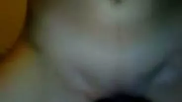 Η ιαπωνική κούκλα του δωρεαν ταινιεσ πορνο σεξ Miko Dai γαμιέται στη πόζα με στυλ σκυλάκι