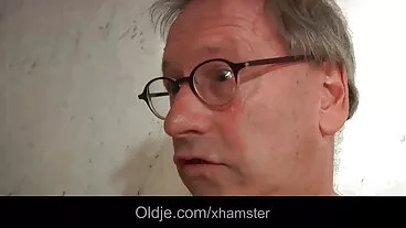 Η ταινιεσ δωρεαν πορνο εντυπωσιακή καστανά μωρή Melissa Benz απολαμβάνει το στοματικό