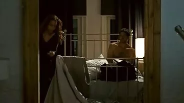 Το υπέροχο πορνο δωρεαν βιντεο μπούστο μωρό Alexis Zara απολαμβάνει τόσο πολύ την ιππασία