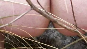 Η λαμπερή μελαχρινή BBW Lara Jones αγγίζει το δωρεαν πορνο σαιτ πεινασμένο μουνί της